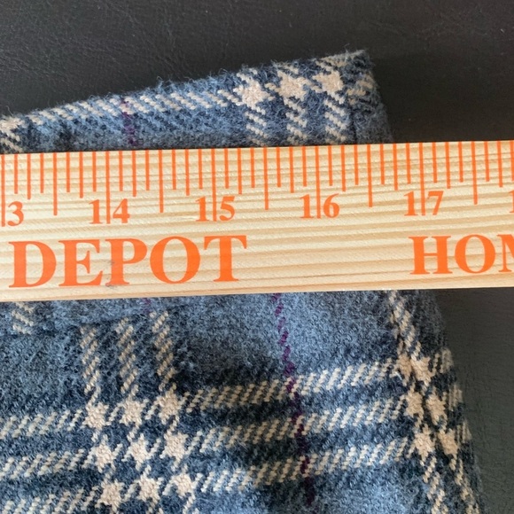 GAP Straight Mini Skirt Gray/Tan Plaid, Oversized Button Detail, Lined; Size 10 - Picture 9 of 10